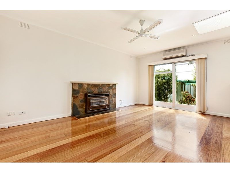 19 Lee Ann Street, Blackburn South VIC 3130