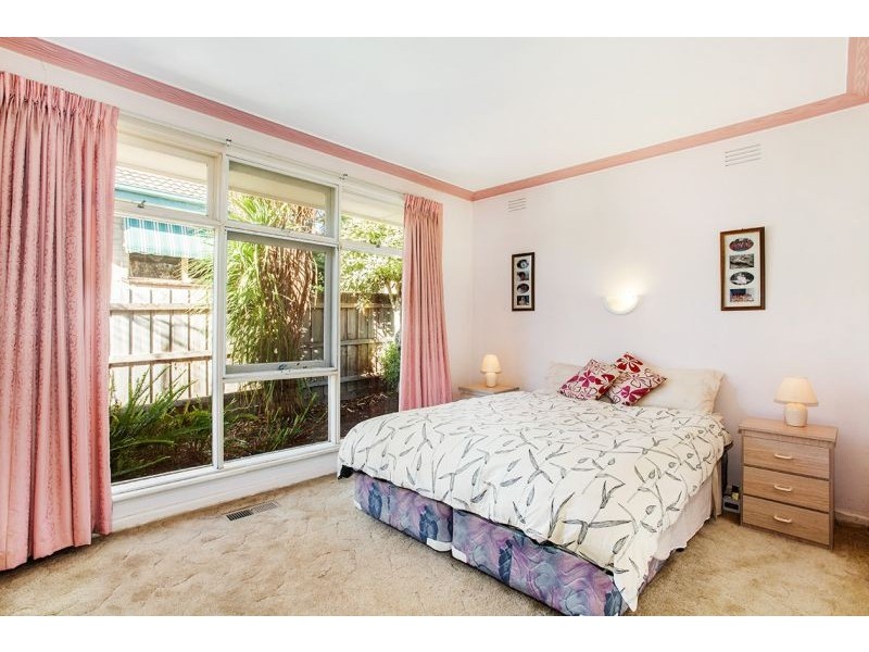 36 Slater Avenue, Blackburn North VIC 3130