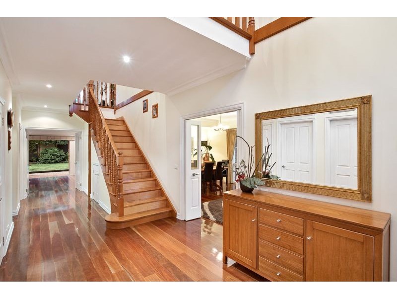 9 Patrick Court, Mitcham VIC 3132