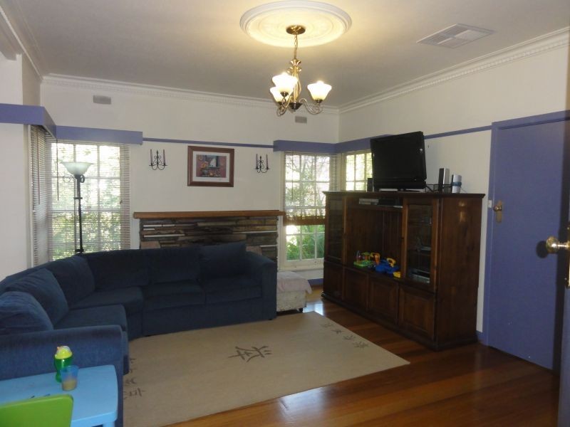52 Holland Road, Blackburn South VIC 3130