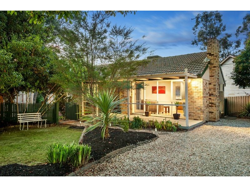 27 Bond Avenue, Blackburn South VIC 3130