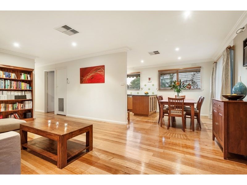 27 Bond Avenue, Blackburn South VIC 3130