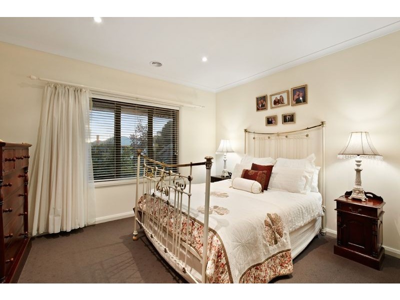 3 Alwyn Court, Mitcham VIC 3132