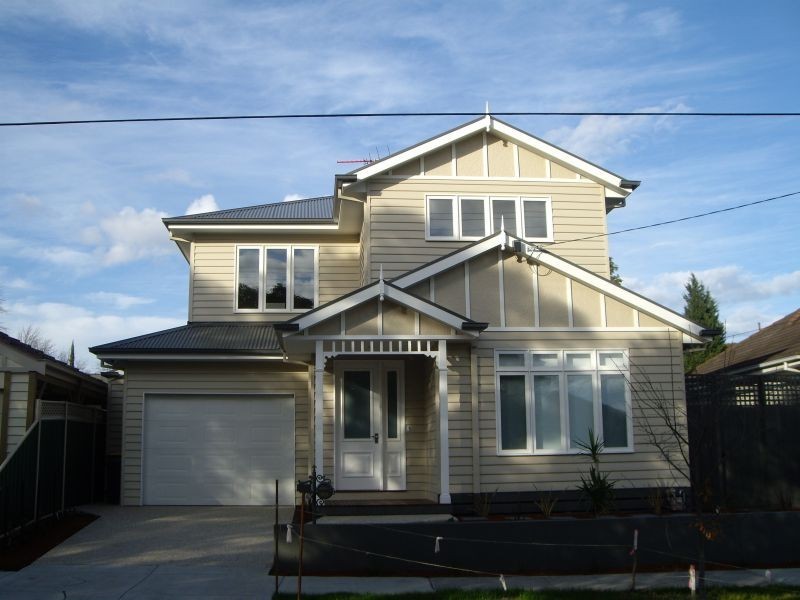 14 Lawson Street, Blackburn VIC 3130