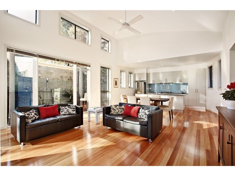 3/63 Lucknow Street, Mitcham VIC 3132
