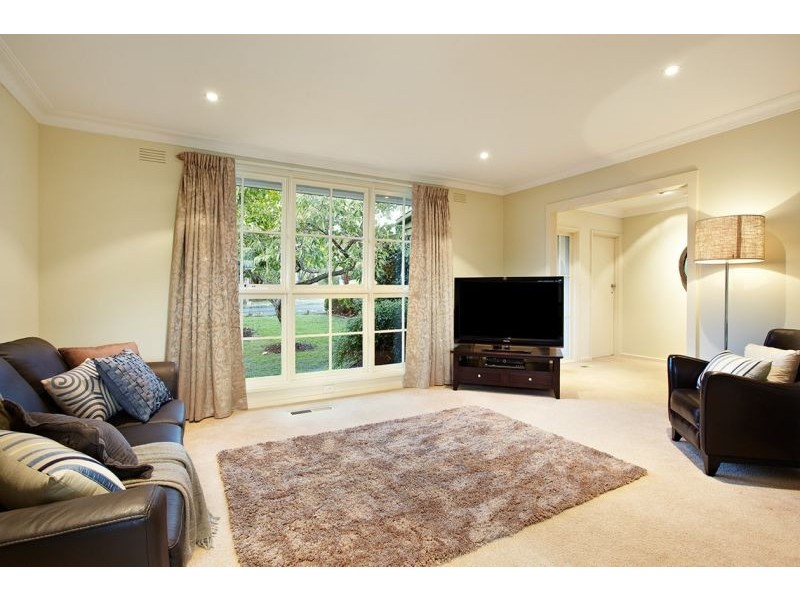 4 Blue Hills Avenue, Nunawading VIC 3131