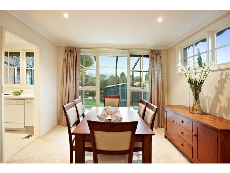 4 Blue Hills Avenue, Nunawading VIC 3131