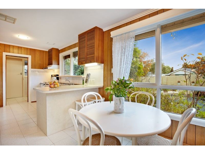 75 Menin Road, Forest Hill VIC 3131