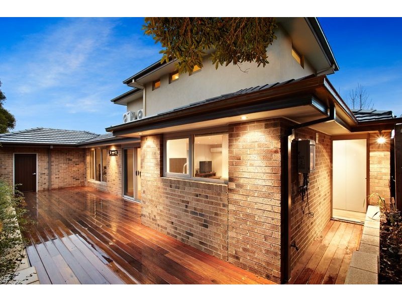 2/8 Narallah Grove, Box Hill North VIC 3129