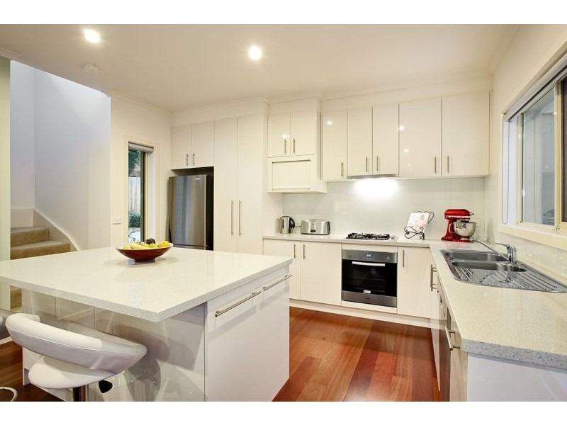 3/35 Orient Avenue, Mitcham VIC 3132