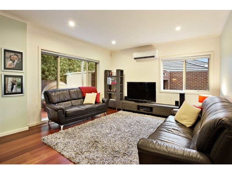 3/35 Orient Avenue, Mitcham VIC 3132