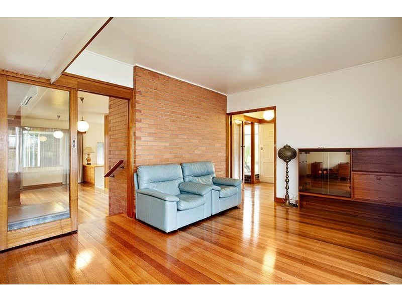 2/20A Myrtle Grove, Blackburn VIC 3130