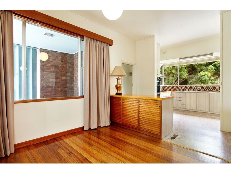 2/20A Myrtle Grove, Blackburn VIC 3130