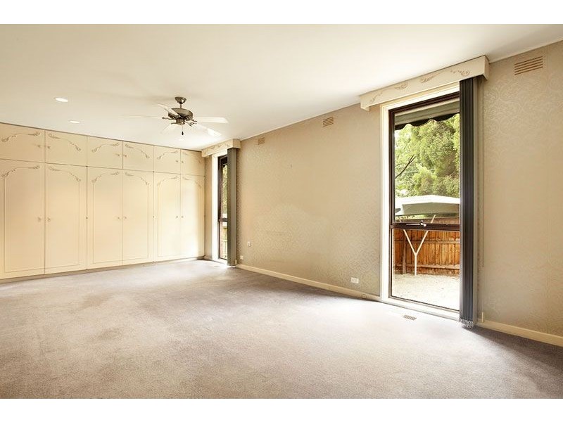 2/20A Myrtle Grove, Blackburn VIC 3130