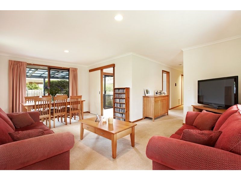 1/30 Linlithgow Street, Mitcham VIC 3132