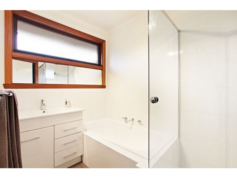 1/30 Linlithgow Street, Mitcham VIC 3132