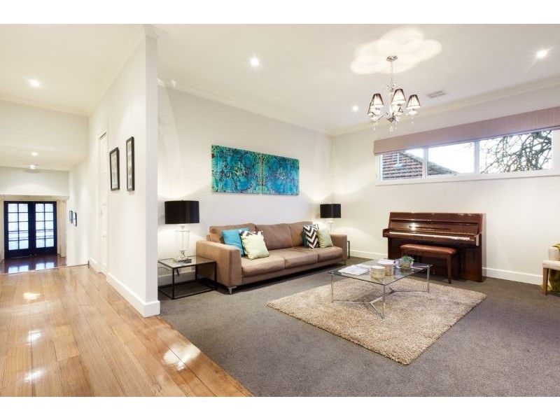 1 Thomas Street, Mitcham VIC 3132