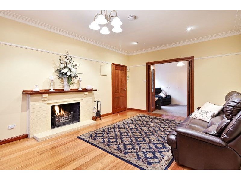 43 Maple Street, Blackburn VIC 3130