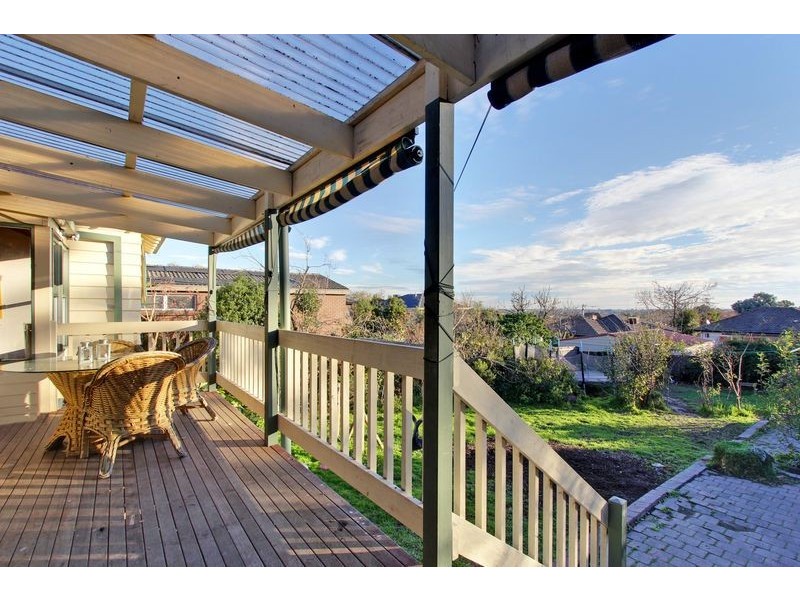 8 Lafrank Street, Burwood VIC 3125