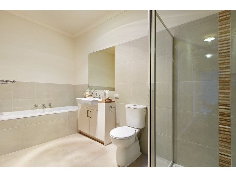 3/7 Walker Avenue, Mitcham VIC 3132