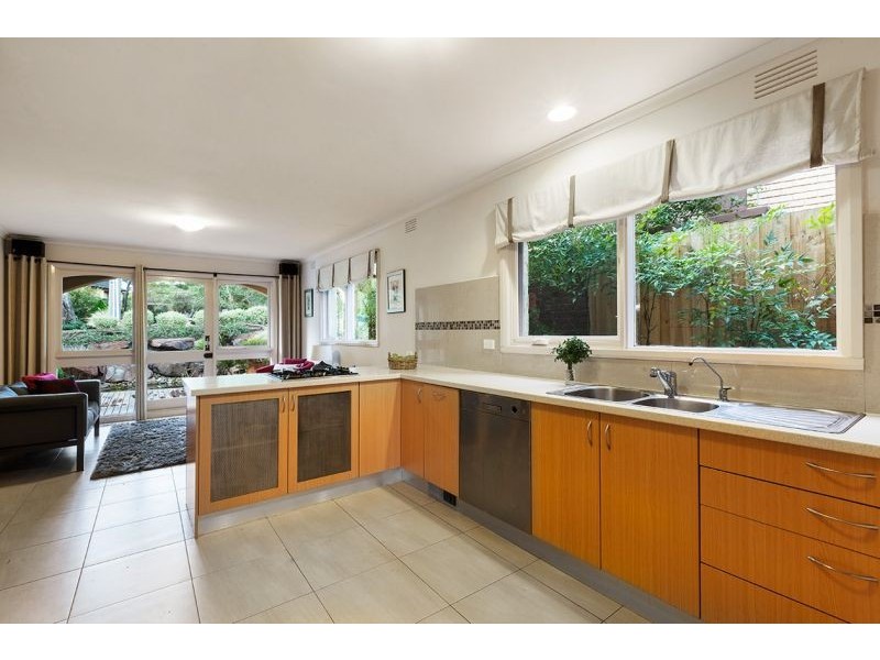 5 Beatrice Court, Blackburn VIC 3130