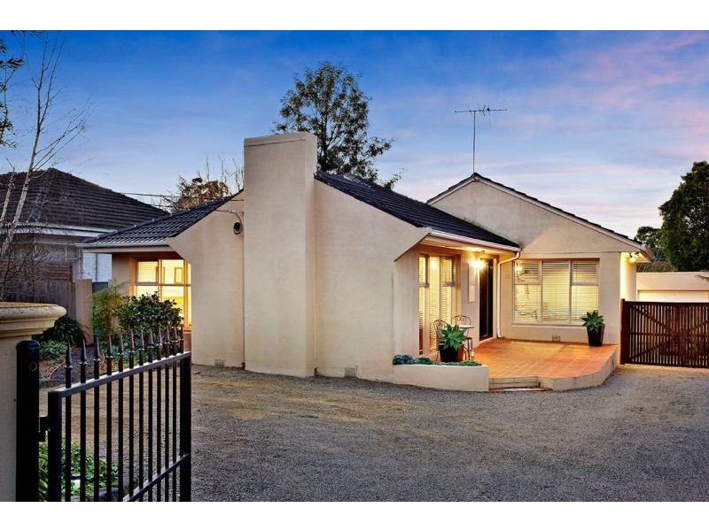 21 Brazeel Street, Blackburn South VIC 3130