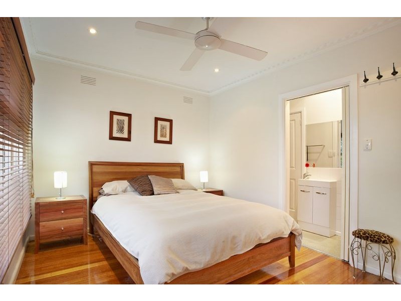 21 Brazeel Street, Blackburn South VIC 3130