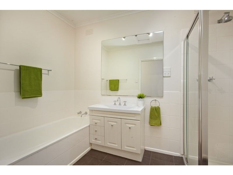 21 Brazeel Street, Blackburn South VIC 3130