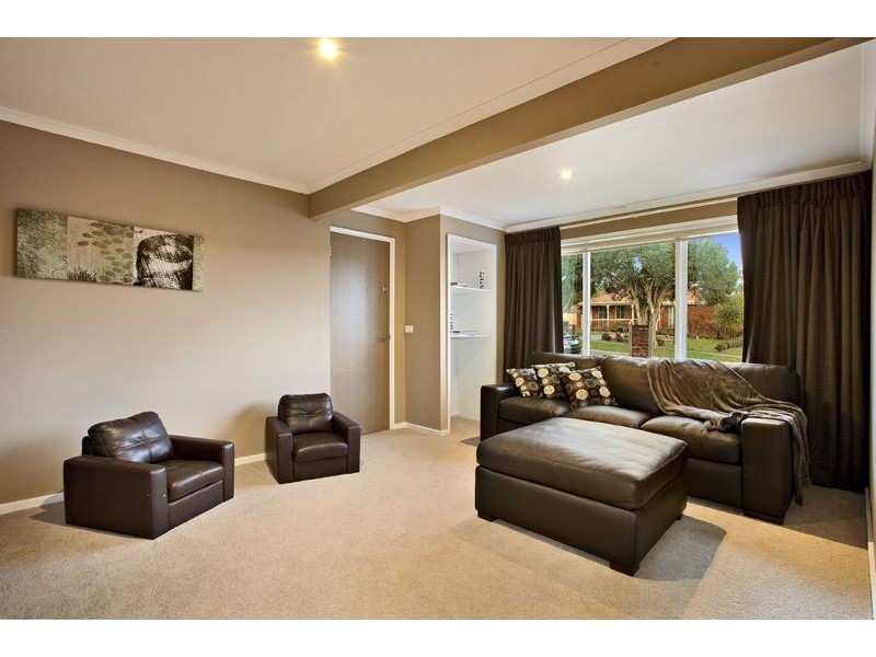 48 Rosemary Avenue, Croydon Hills VIC 3136