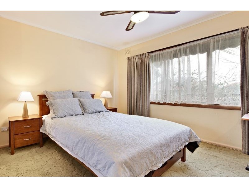 6 Berl Court, Blackburn South VIC 3130