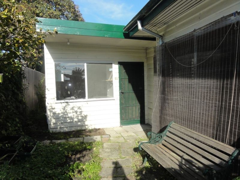 2A Lulworth Street, Blackburn North VIC 3130