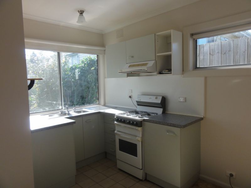 2A Lulworth Street, Blackburn North VIC 3130
