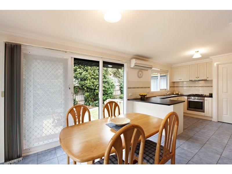 6/3 Halls Parade, Mitcham VIC 3132