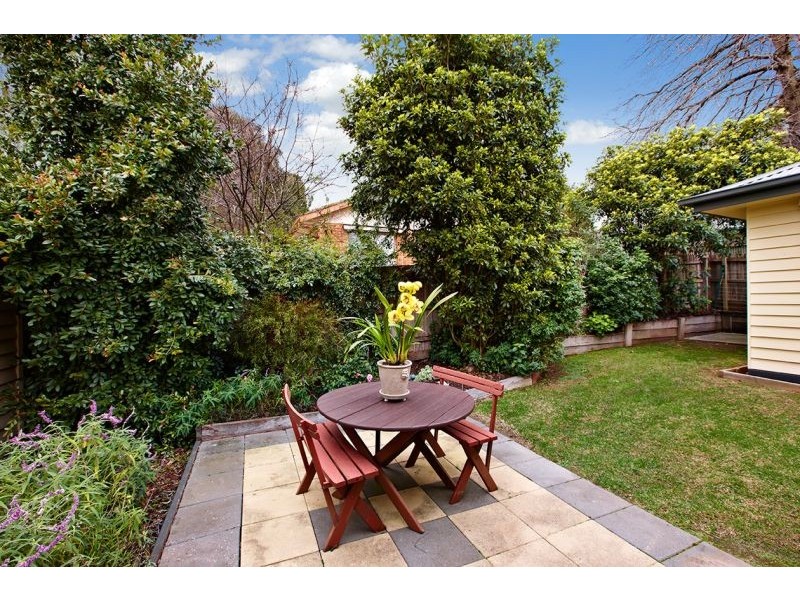 6/3 Halls Parade, Mitcham VIC 3132