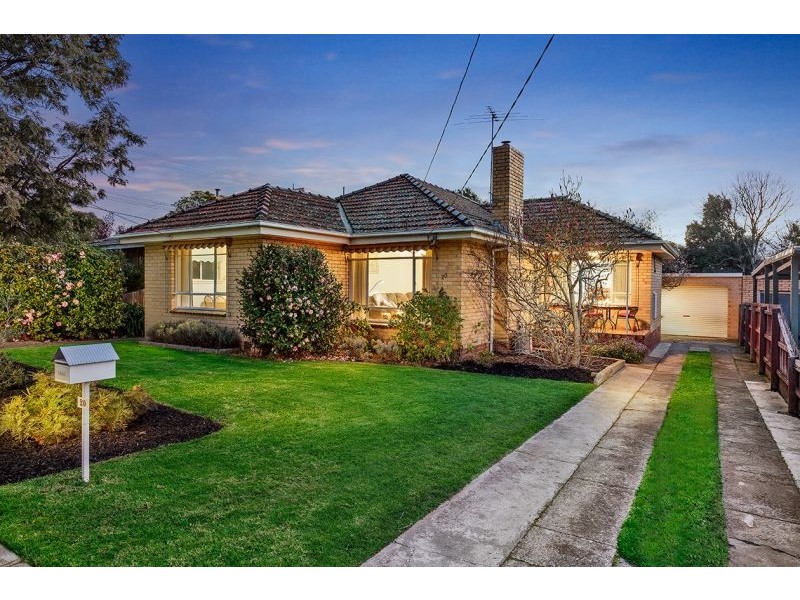 20 Hampshire Road, Forest Hill VIC 3131