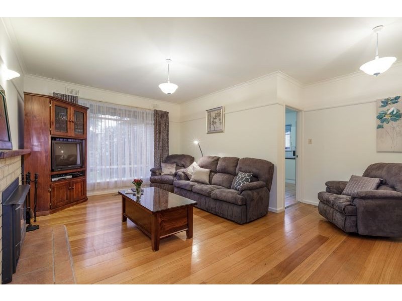 20 Hampshire Road, Forest Hill VIC 3131
