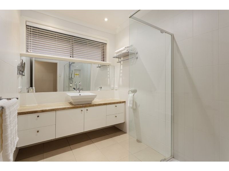 6 Pakenham Street, Blackburn VIC 3130