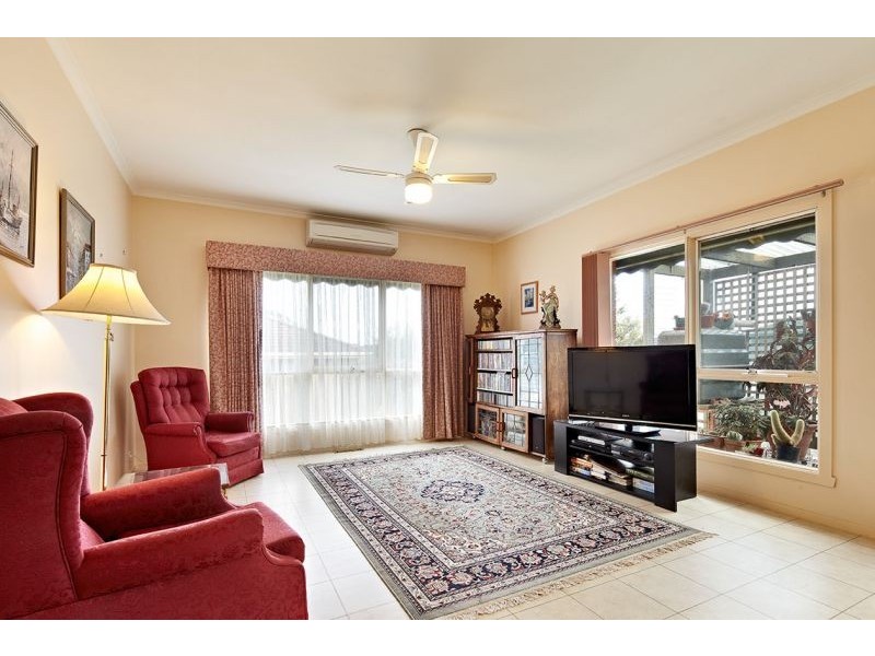 11 O’Brien Crescent, Blackburn South VIC 3130