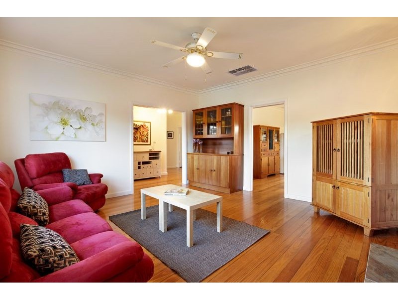 2 Carter Avenue, Nunawading VIC 3131