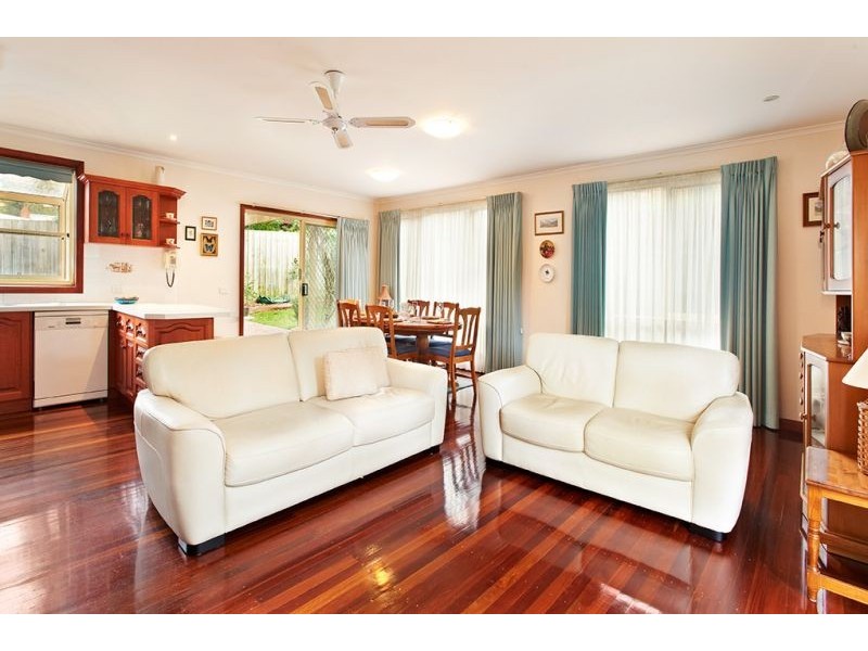 17a Forest Road, Forest Hill VIC 3131