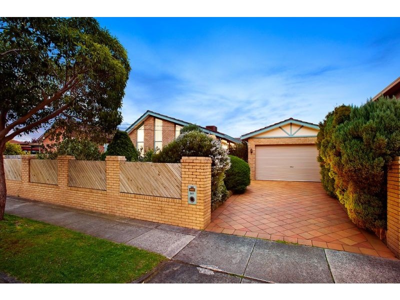 267 Mahoneys Road, Forest Hill VIC 3131