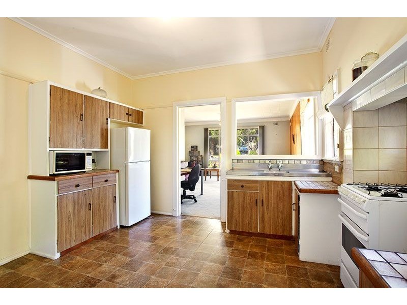 3 Ralph Street, Blackburn South VIC 3130