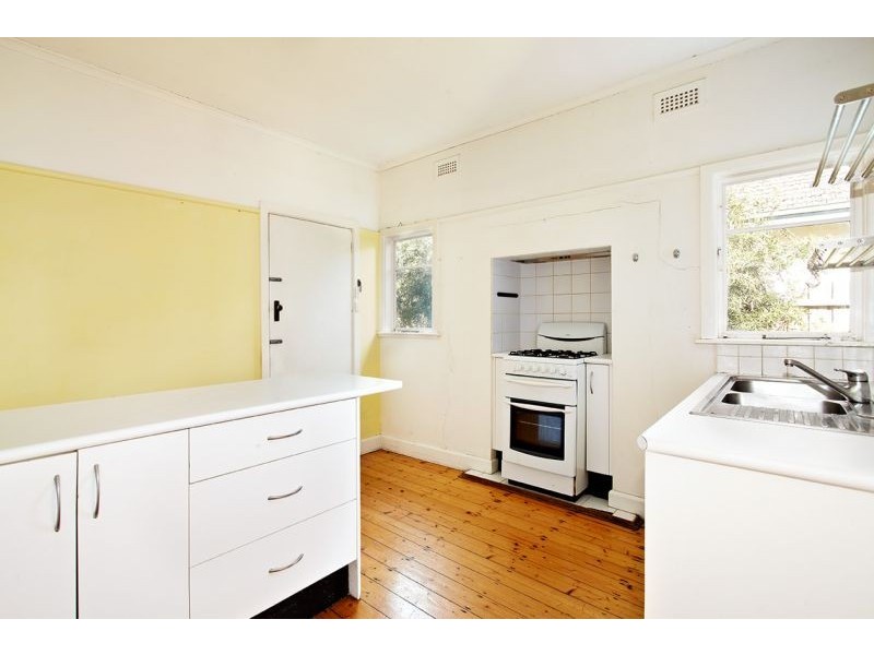 1/33 Orchard Grove, Blackburn South VIC 3130