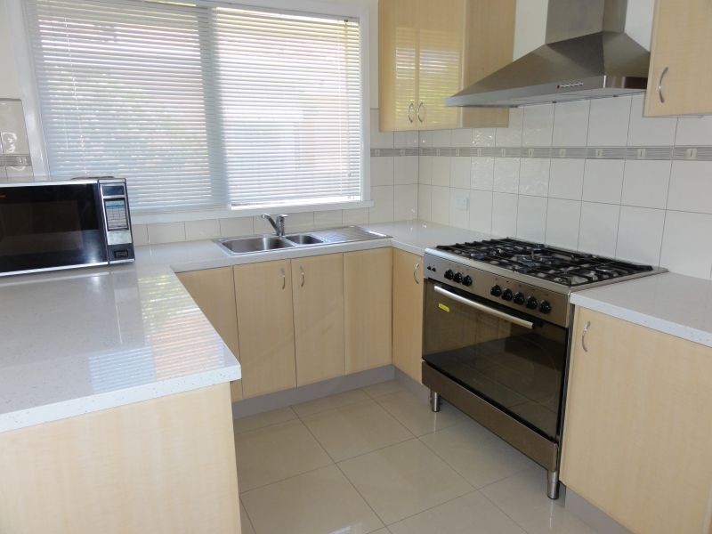 68 Lindisfarne Drive, Burwood East VIC 3151