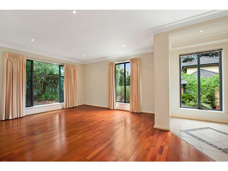 1/696 Canterbury Road, Vermont VIC 3133