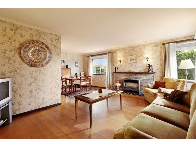 12 Holroyd Court, Blackburn South VIC 3130