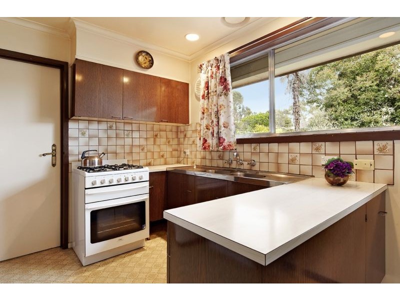 12 Holroyd Court, Blackburn South VIC 3130