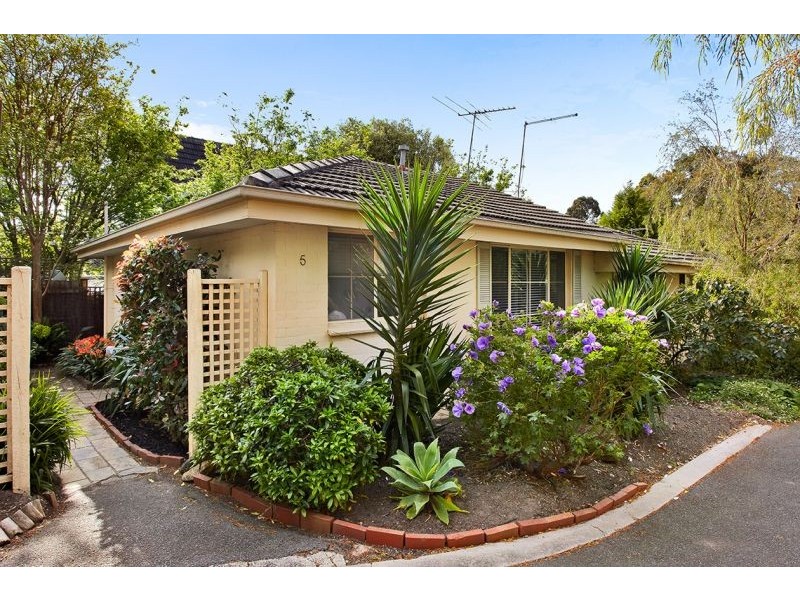 5/27A Laburnum Street, Blackburn VIC 3130