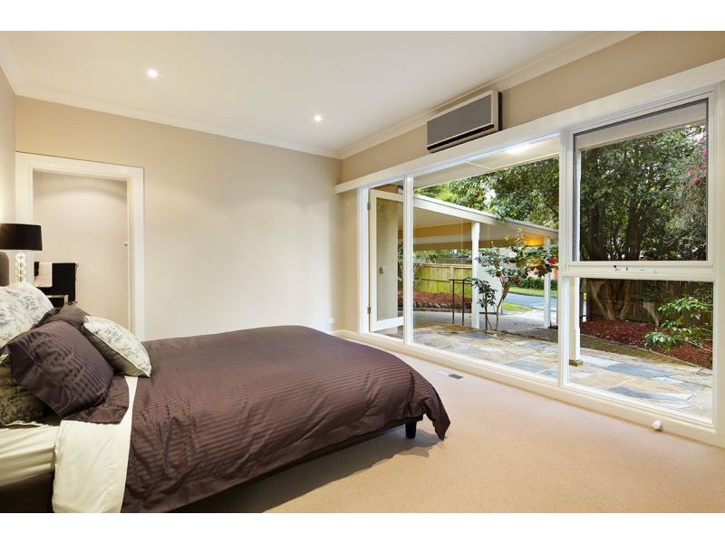 2 Wirreanda Court, Blackburn VIC 3130
