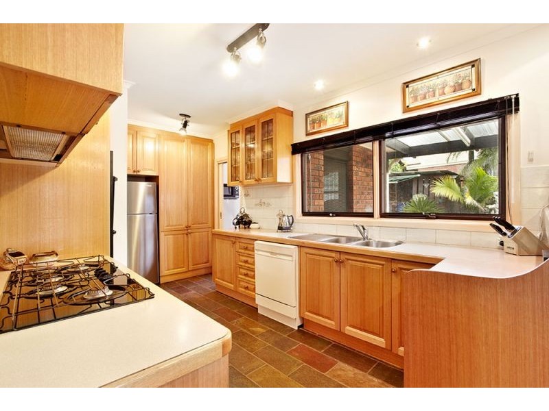 83 Heathfield Rise, Box Hill North VIC 3129